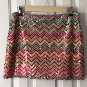 NWT Francesca’s Med Sequin Skirt Side Zip